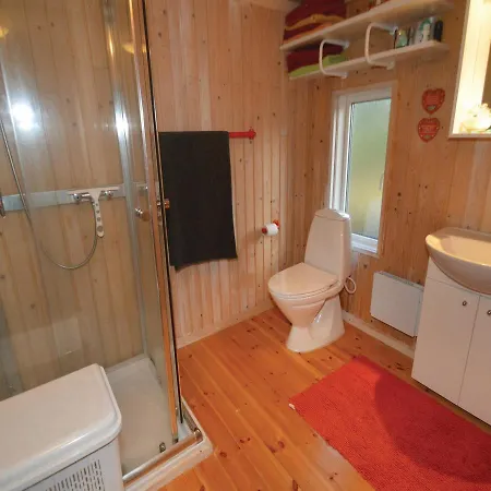 Three-bedroom Holiday In Logstor * Løgsted