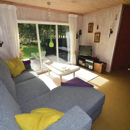 度假居 Three-bedroom Holiday In Logstor *